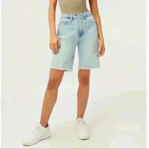 GOOD American ‘90S Bermuda Distressed Denim Jean Shorts In Blue695 Size 14/32